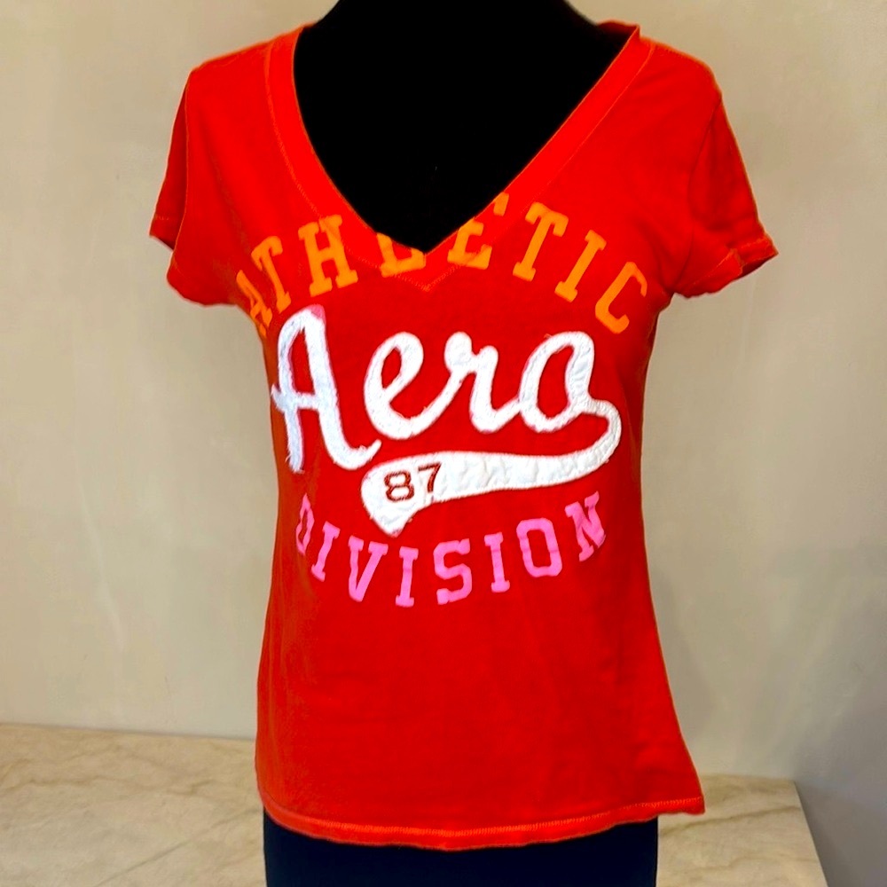 Aeropostale, Orange Graphic Short Sleeve Tee size L. NWOT